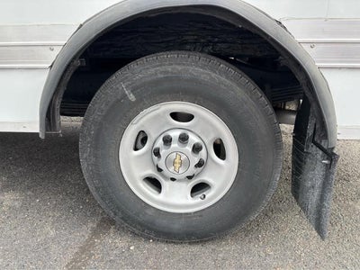 2025 Chevrolet Express Cutaway 3500 Base