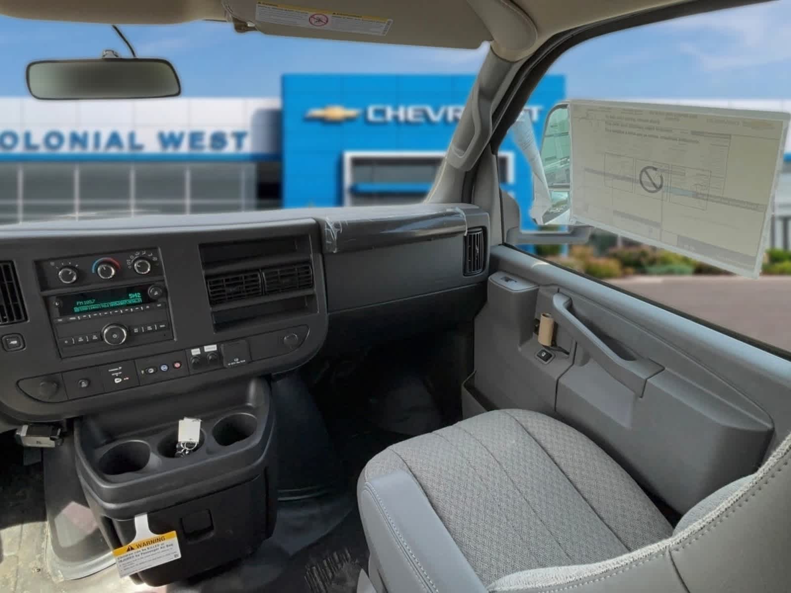 2024 Chevrolet Express Cutaway 3500 Base