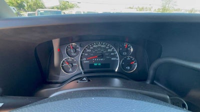 2025 Chevrolet Express Cutaway 3500 Base