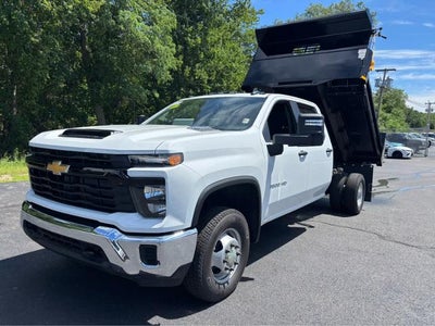 2025 Chevrolet Silverado 3500 HD Chassis Cab Work Truck