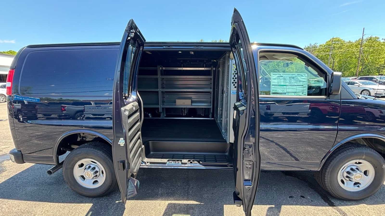 2026 Chevrolet Express Cargo Base