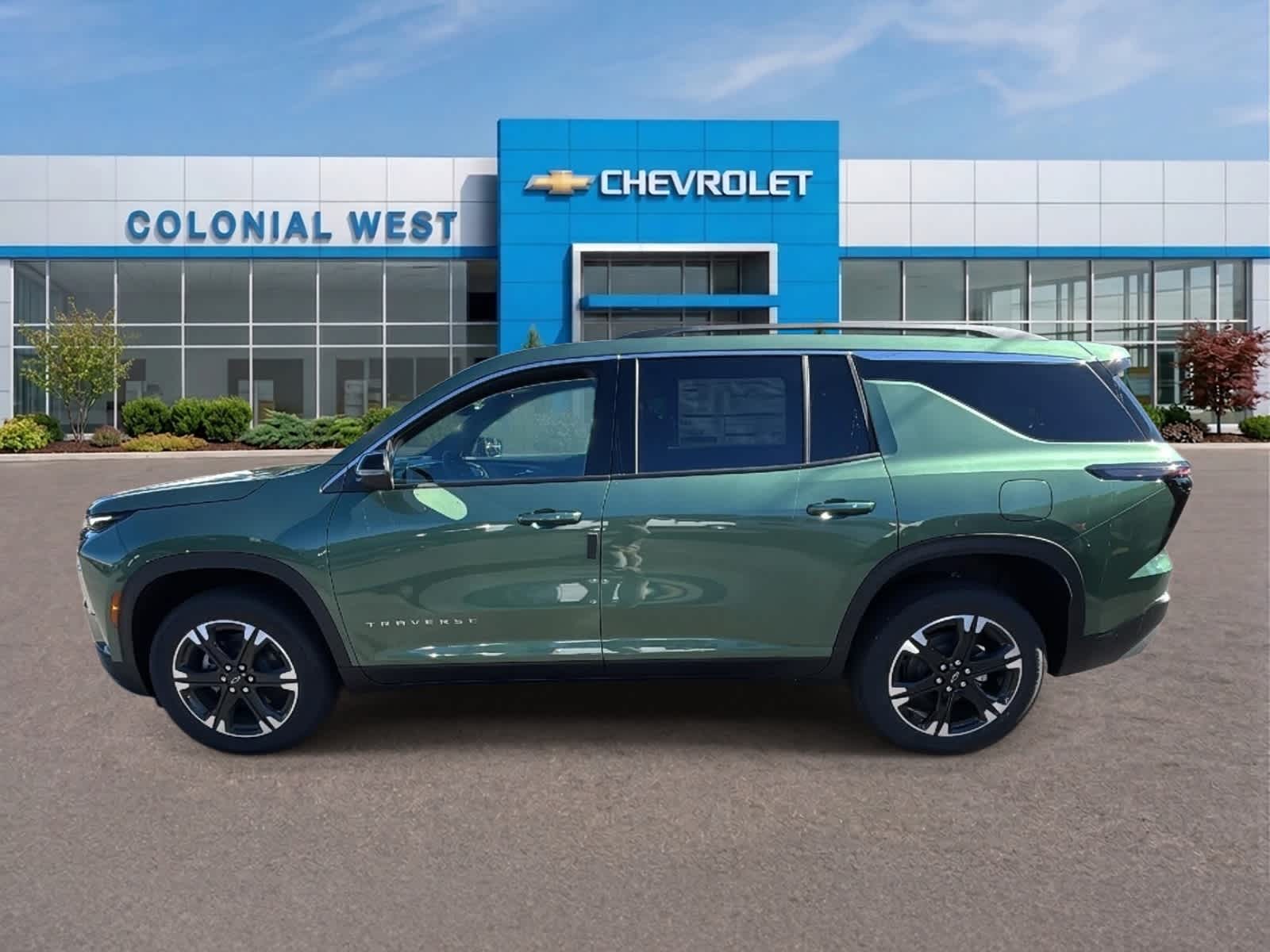 2027 Chevrolet Traverse LT