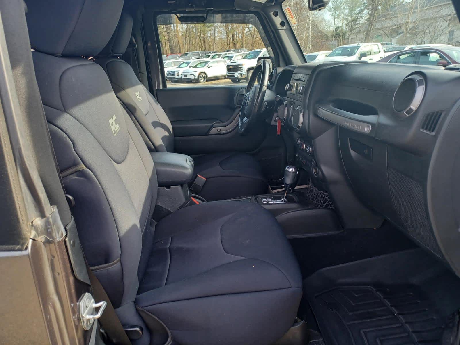 2017 Jeep Wrangler Sport