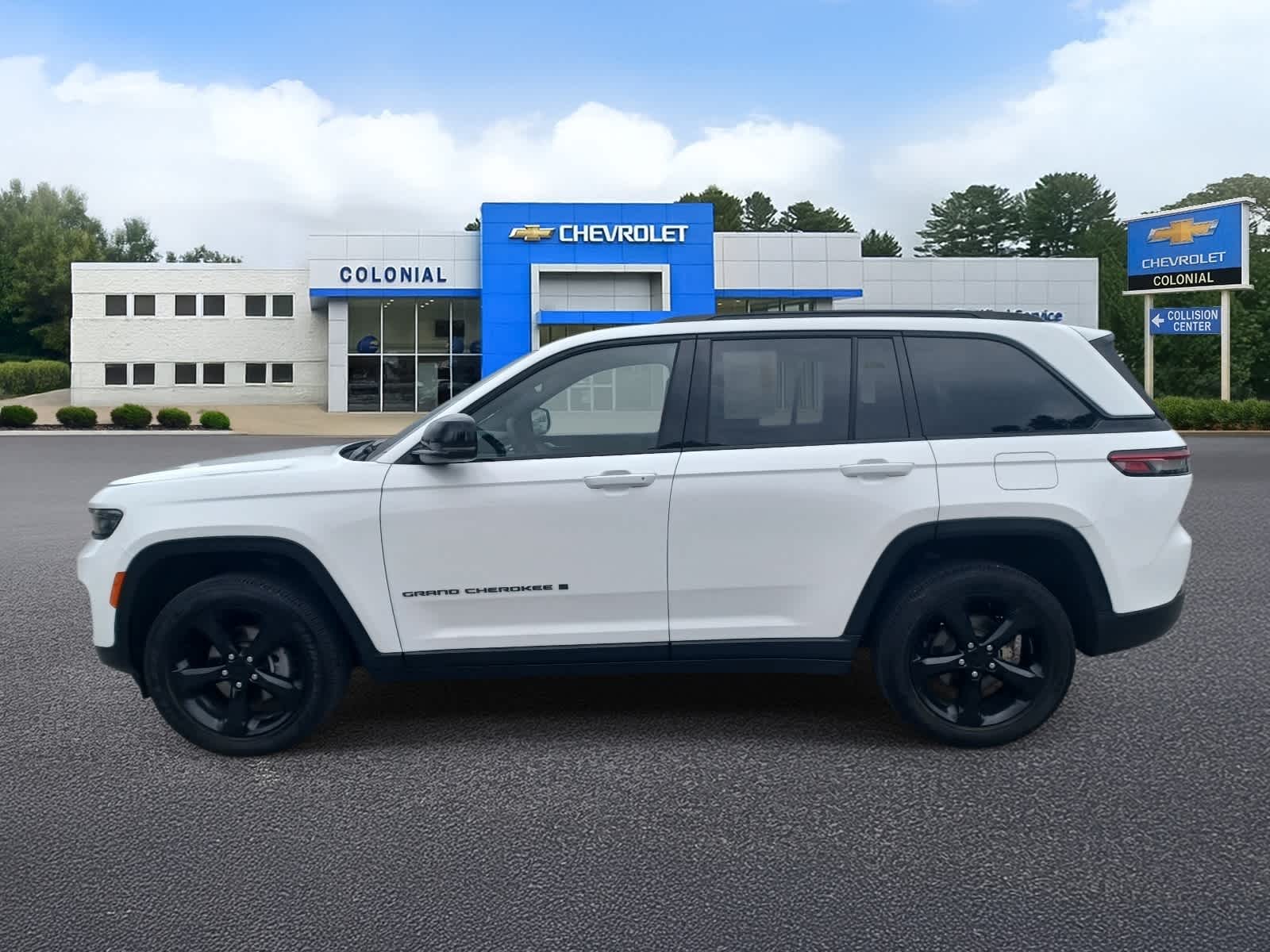 2023 Jeep Grand Cherokee Altitude 4x4