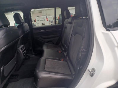 2023 Jeep Grand Cherokee Altitude 4x4