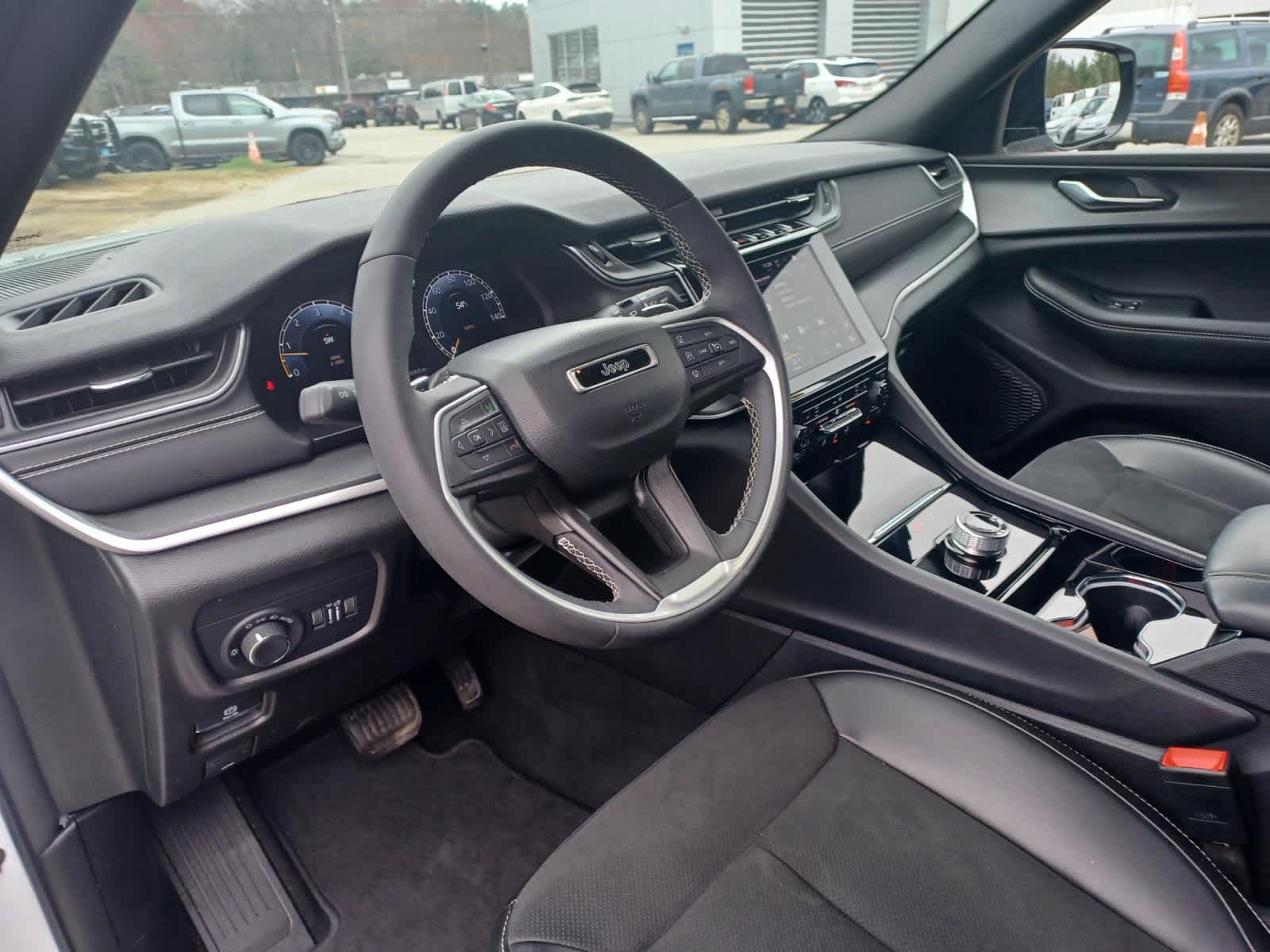 2023 Jeep Grand Cherokee Altitude 4x4