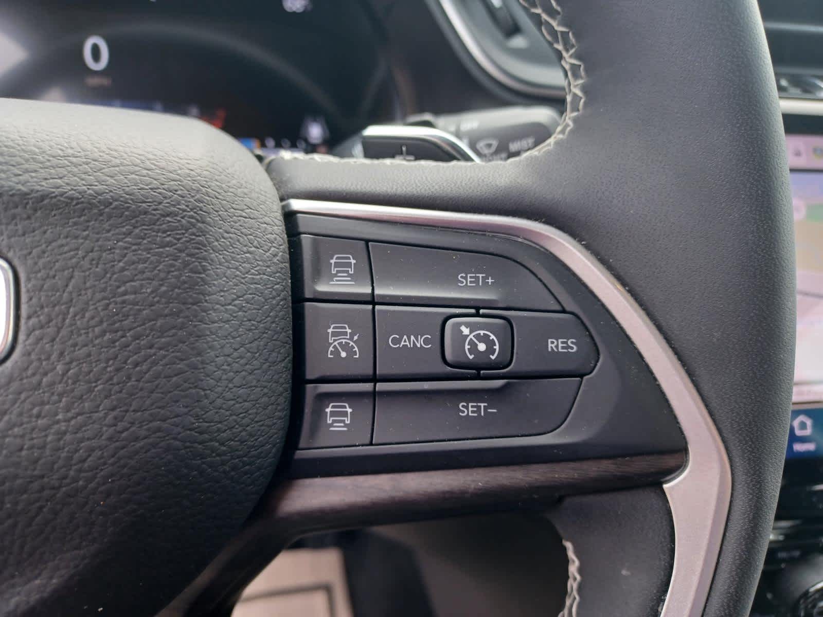 2023 Jeep Grand Cherokee L Limited 4x4