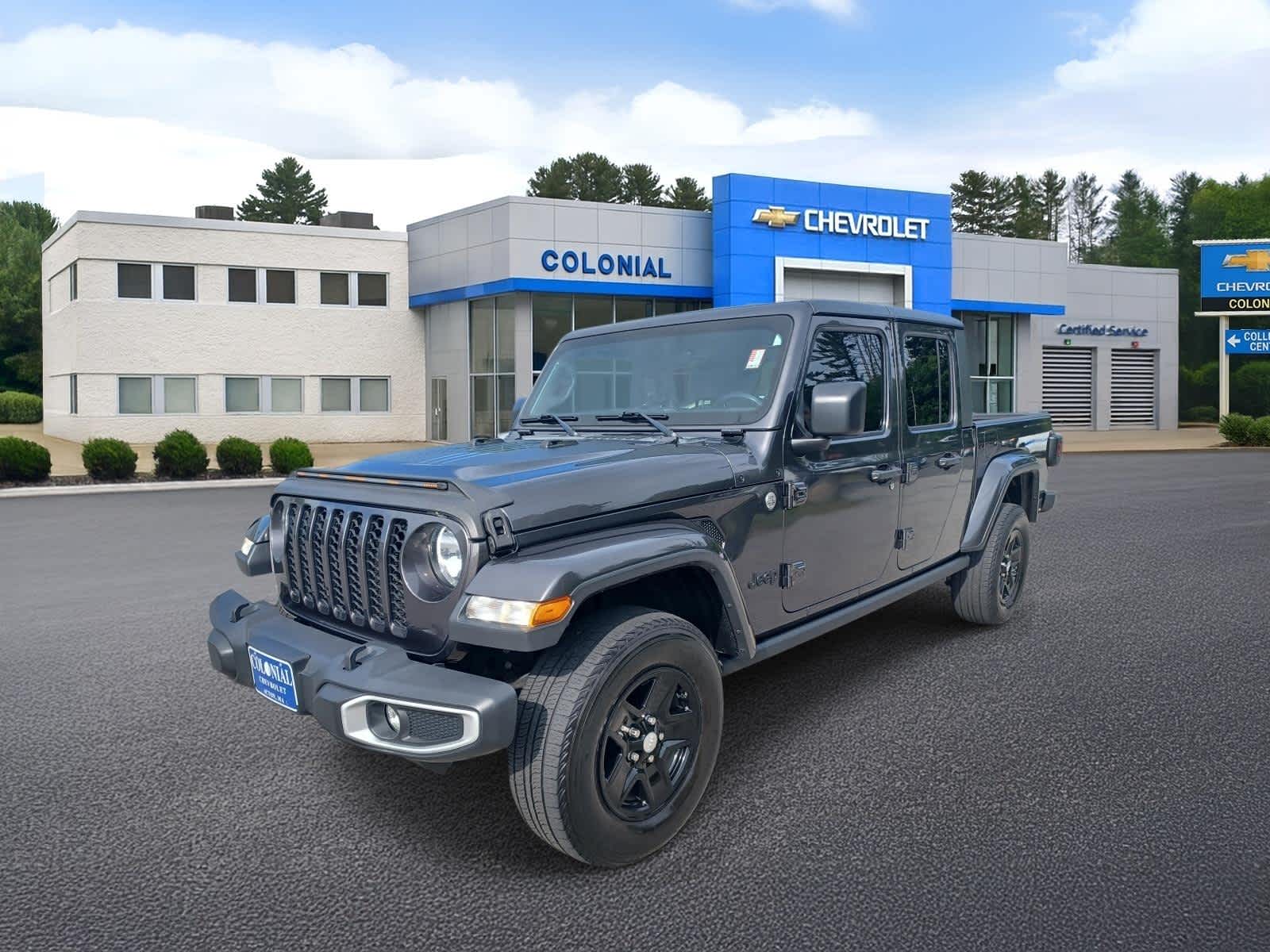 2020 Jeep Gladiator Sport S's photo