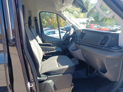 2024 Ford Transit Passenger Wagon XL