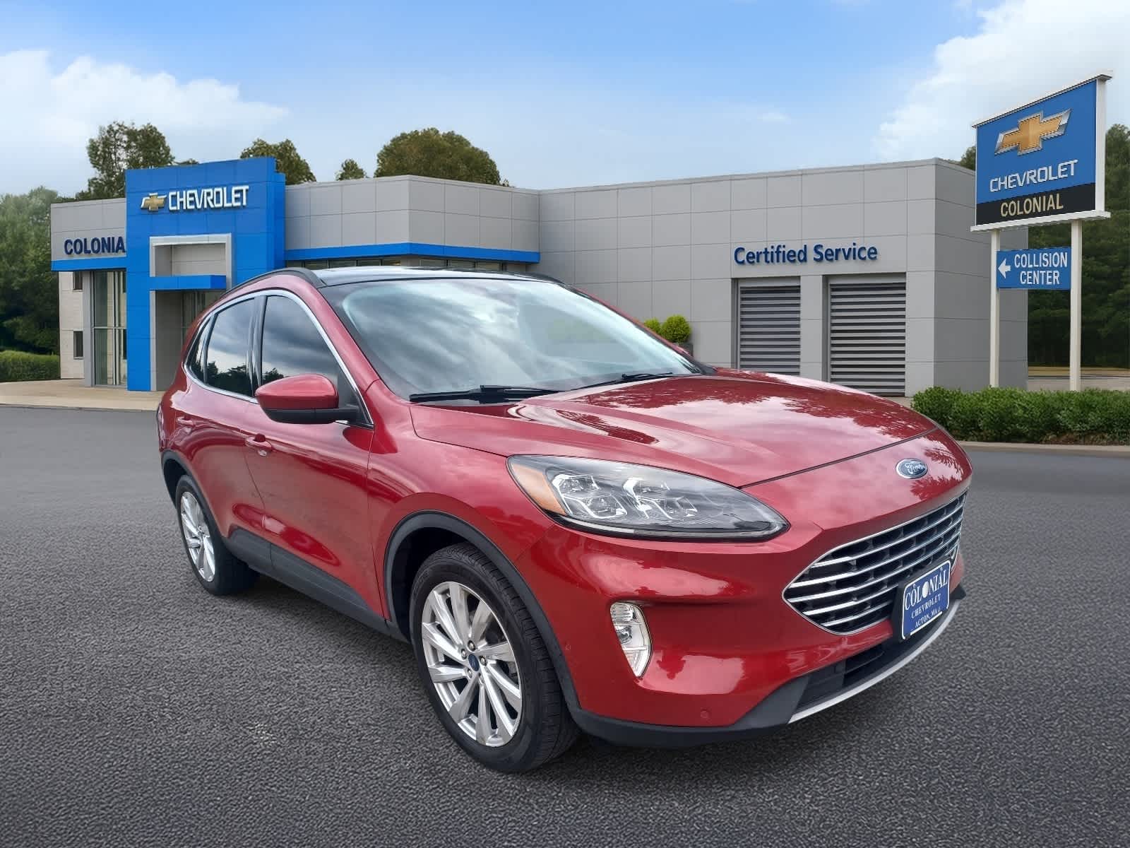 2022 Ford Escape Titanium Hybrid