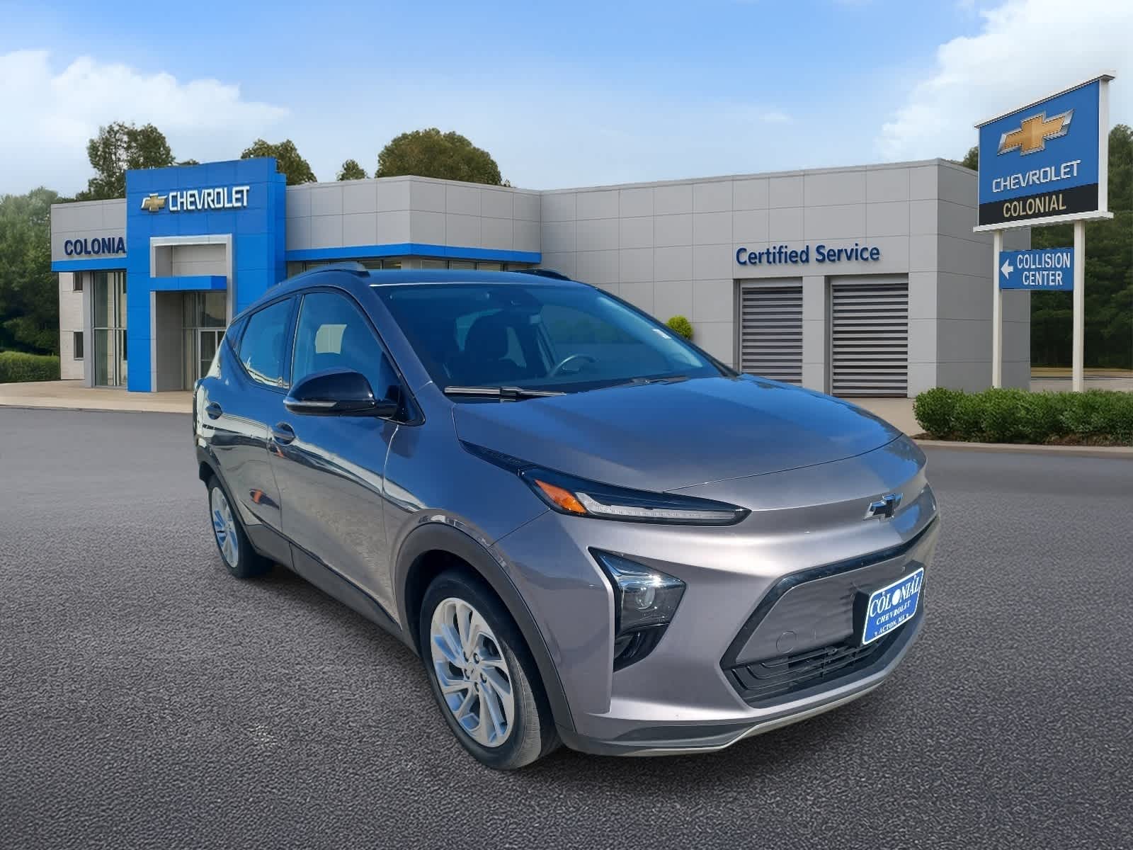 Used 2023 Chevrolet Bolt EUV LT with VIN 1G1FY6S08P4136651 for sale in Acton, MA
