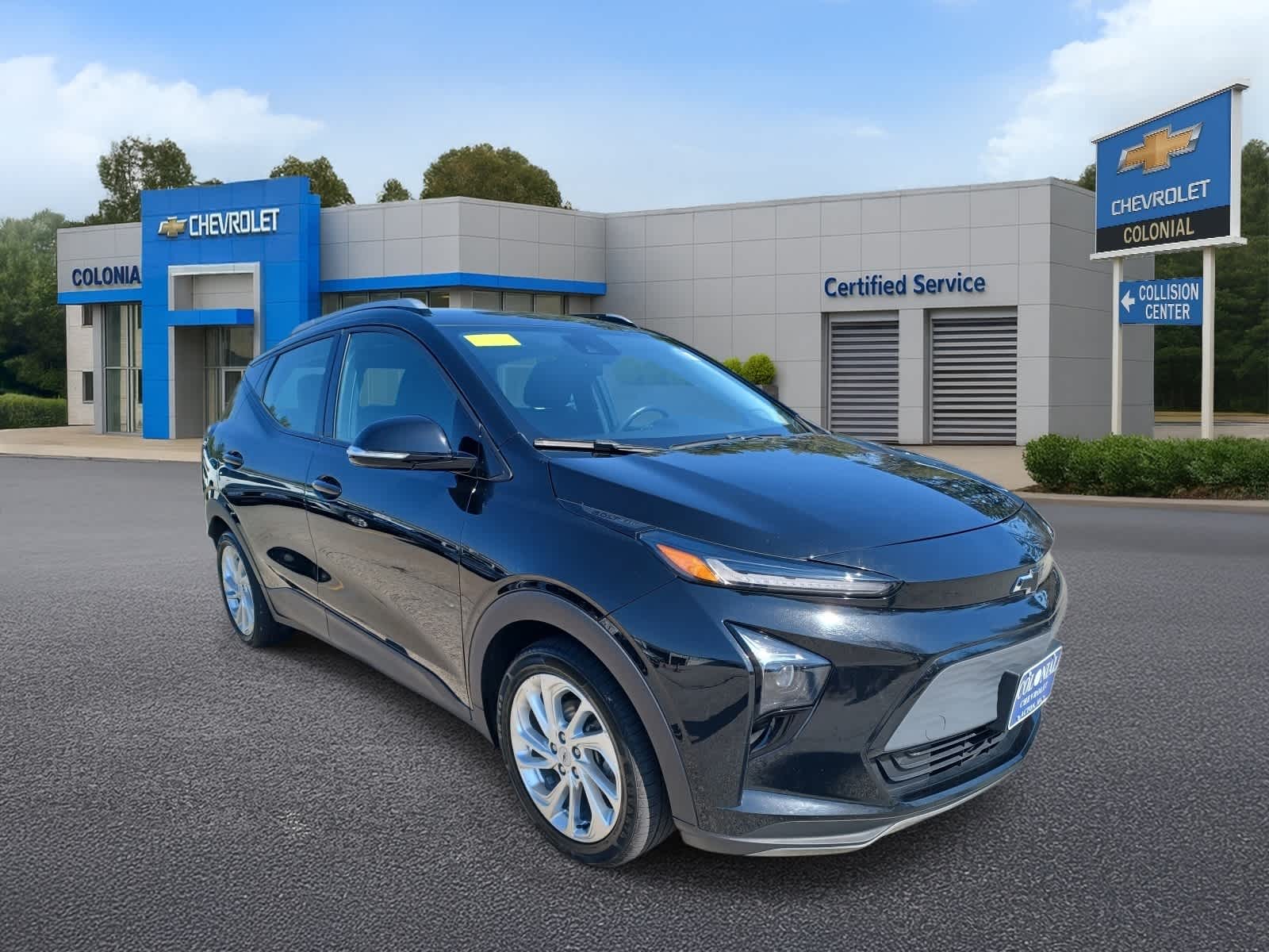 Used 2023 Chevrolet Bolt EUV LT with VIN 1G1FY6S08P4140988 for sale in Acton, MA