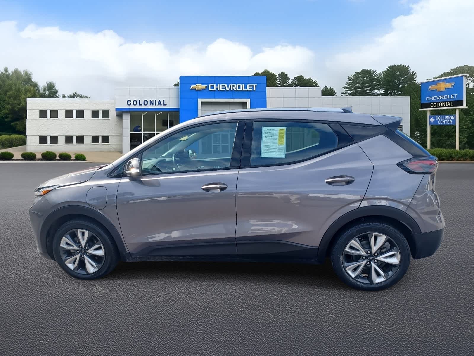 2023 Chevrolet Bolt EUV LT