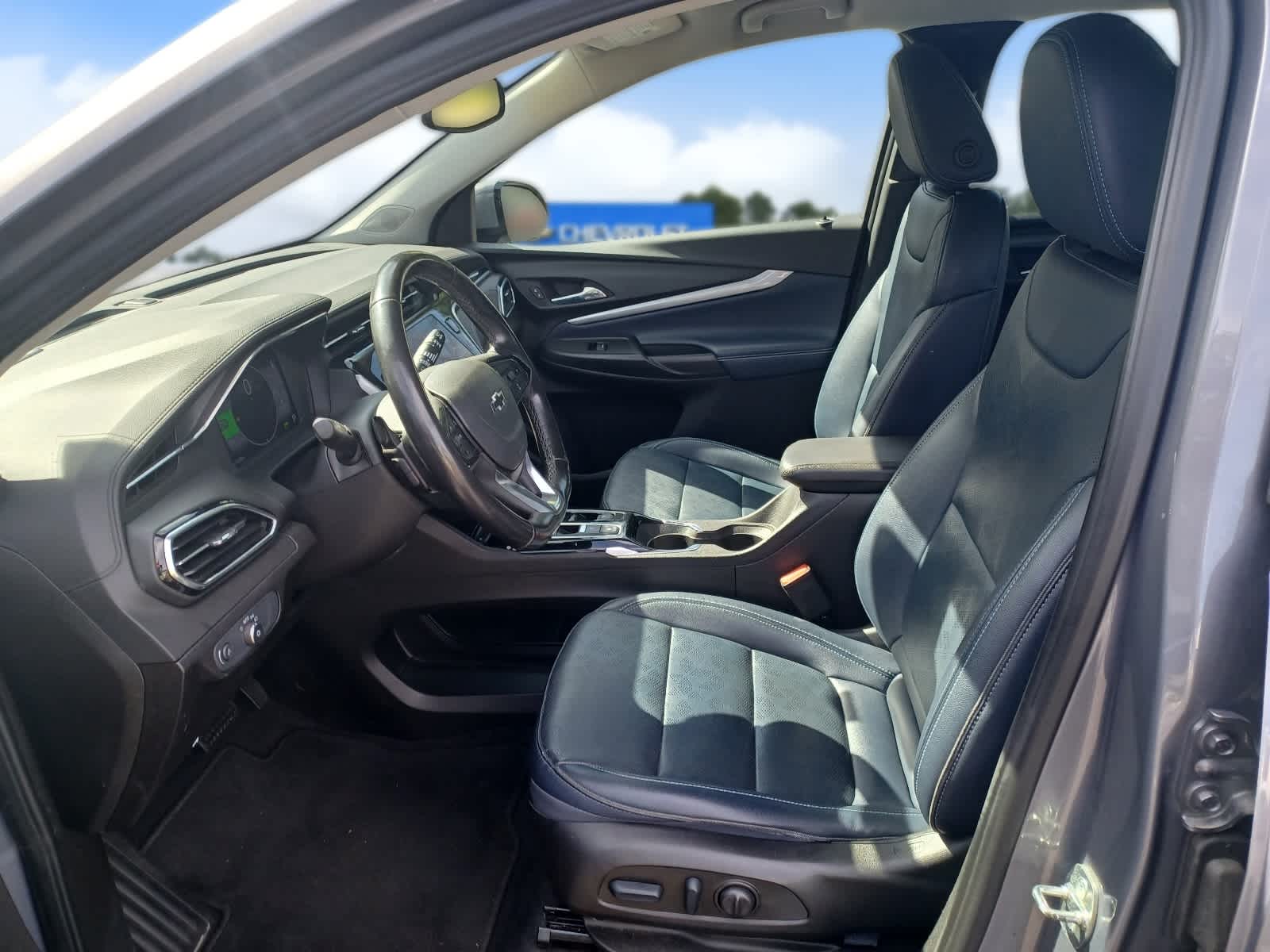 2023 Chevrolet Bolt EUV LT