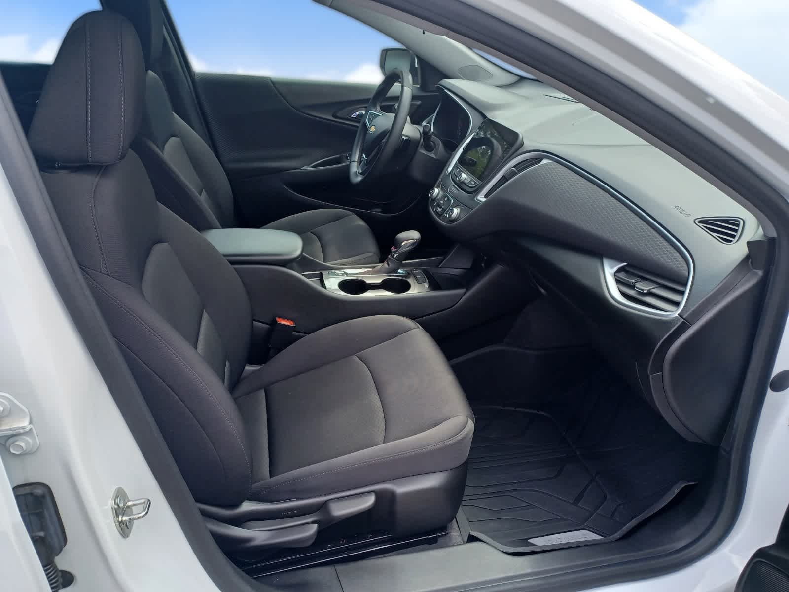 2023 Chevrolet Malibu RS