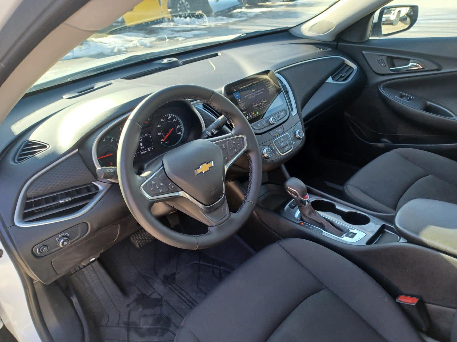 2025 Chevrolet Malibu RS