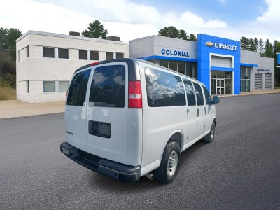 2025 Chevrolet Express Passenger 3500 1LS