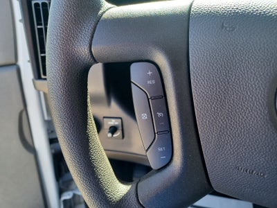 2025 Chevrolet Express Passenger 1LT