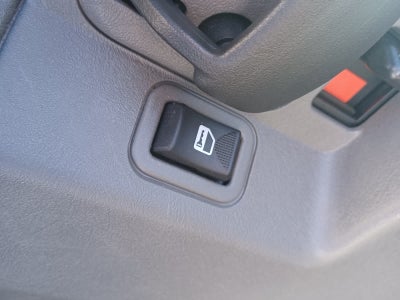 2025 Chevrolet Express Passenger 1LT