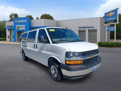 2025 Chevrolet Express Passenger 1LT