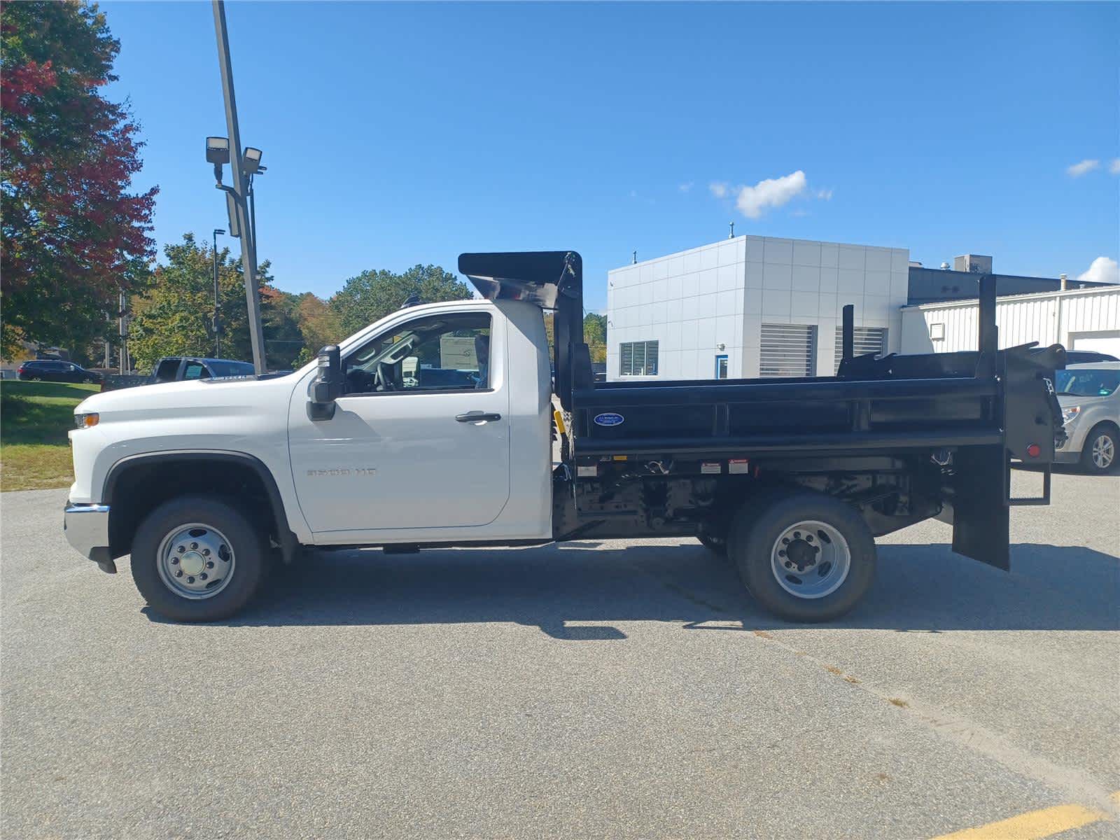 2025 Chevrolet Silverado 3500 HD Chassis Cab Work Truck