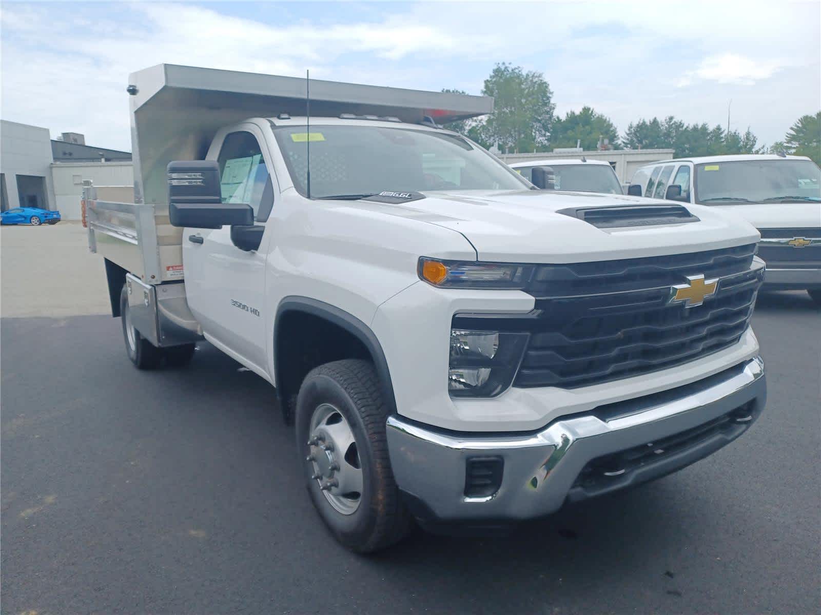 2025 Chevrolet Silverado 3500 HD Chassis Cab Work Truck
