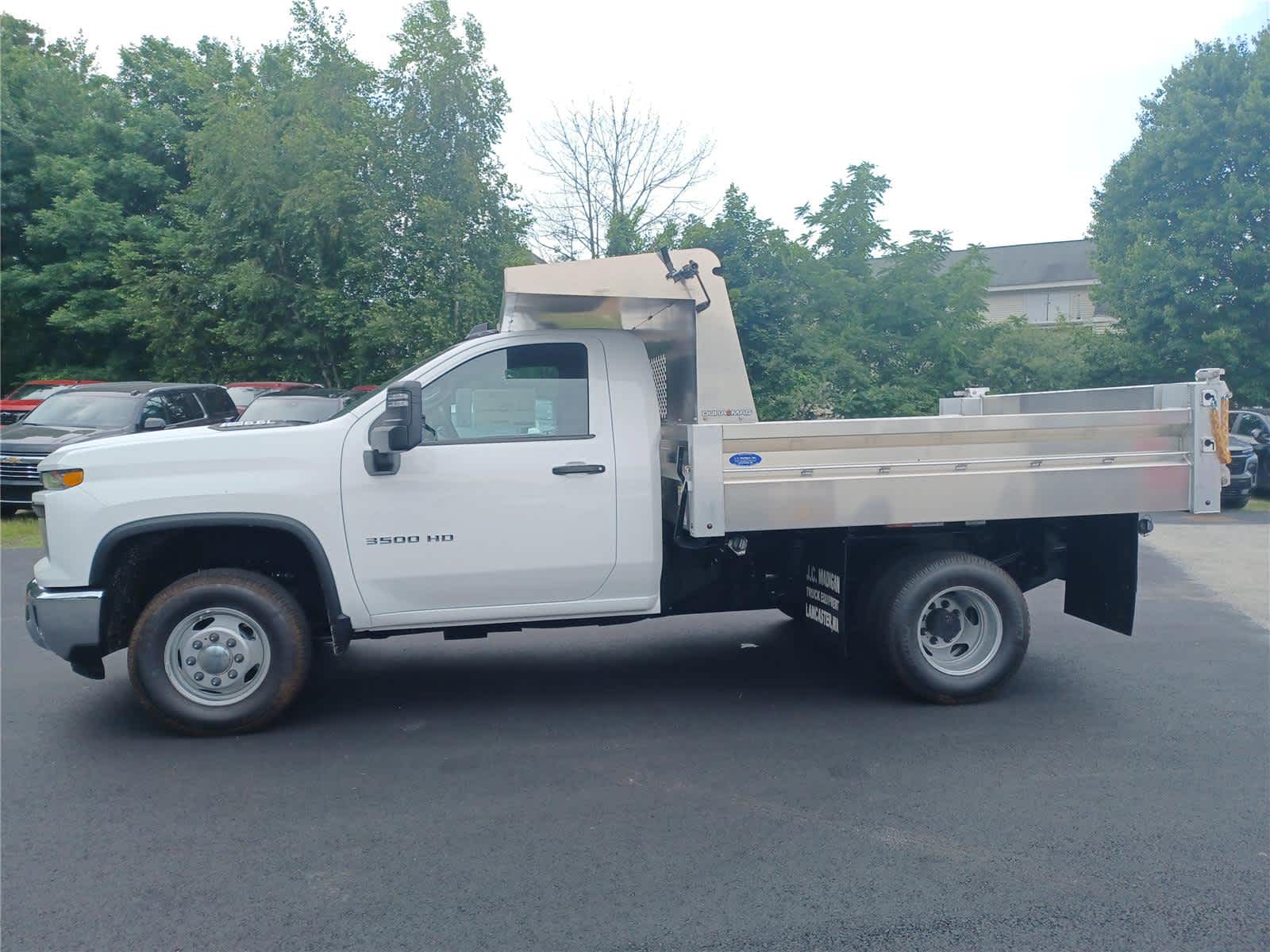 2025 Chevrolet Silverado 3500 HD Chassis Cab Work Truck