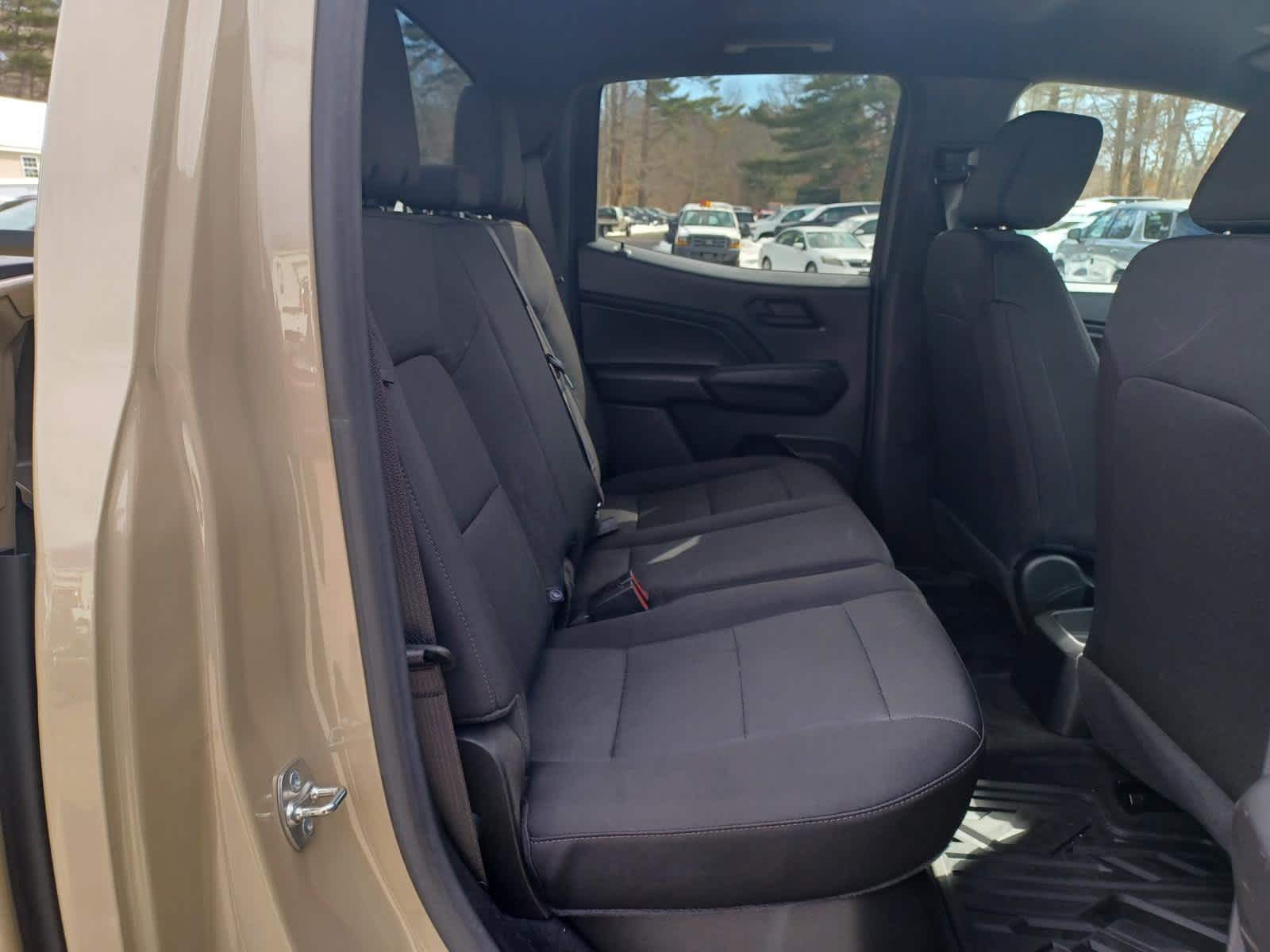 2024 Chevrolet Colorado WT