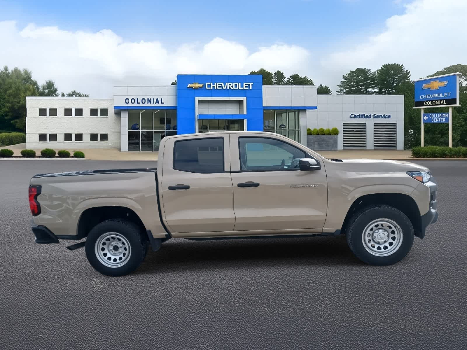 2024 Chevrolet Colorado WT