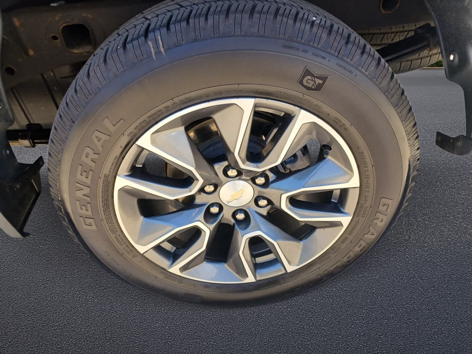 2024 Chevrolet Silverado 1500 LT (2FL)