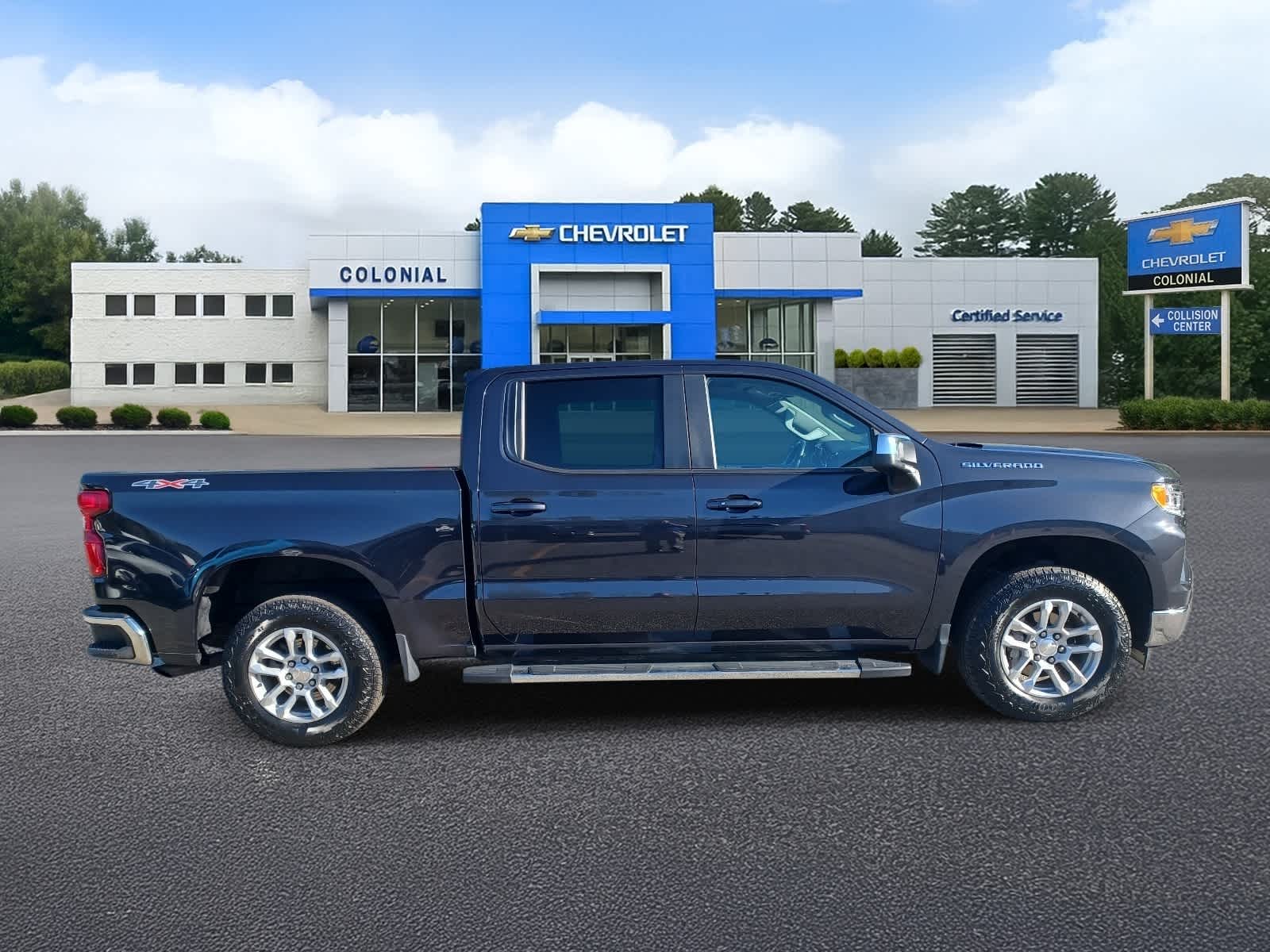 2023 Chevrolet Silverado 1500 LT (2FL)