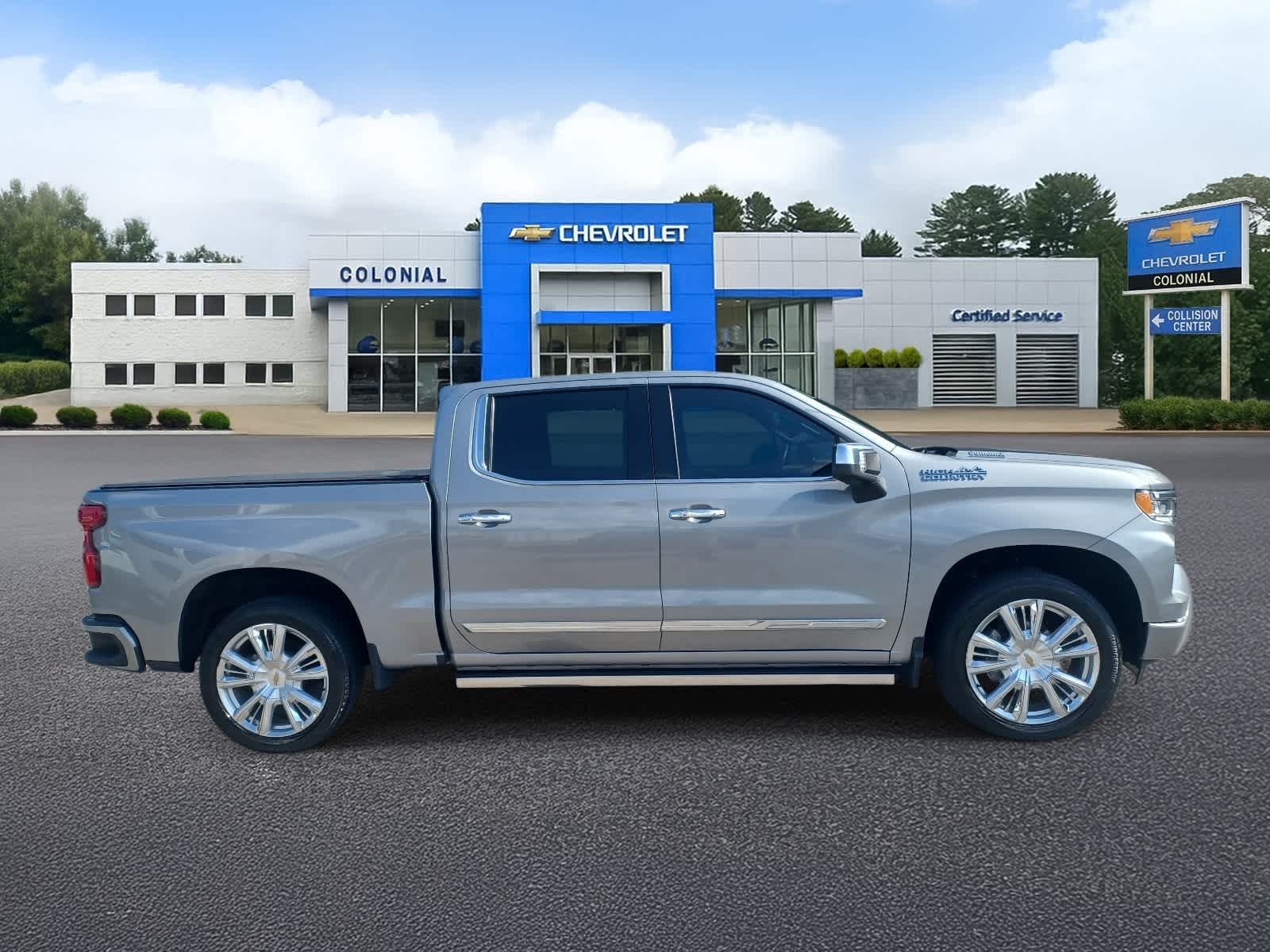 2023 Chevrolet Silverado 1500 High Country