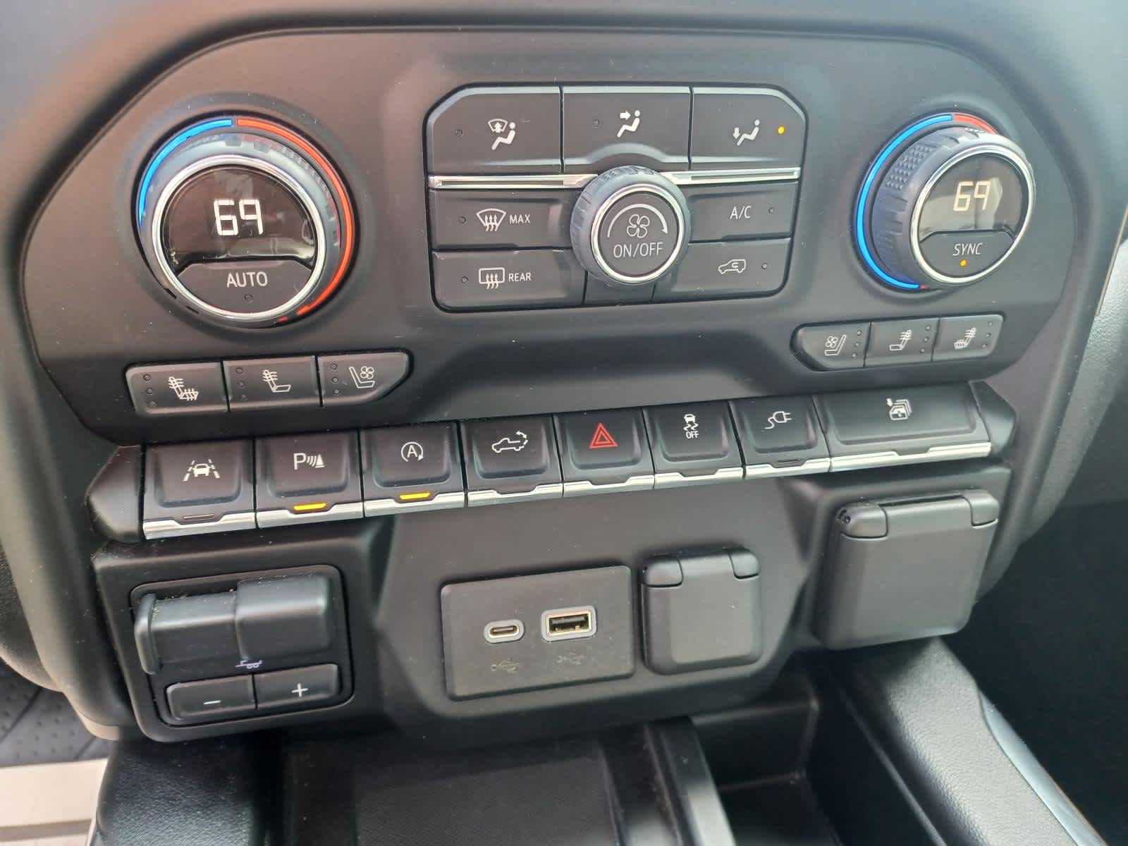 2019 Chevrolet Silverado 1500 High Country