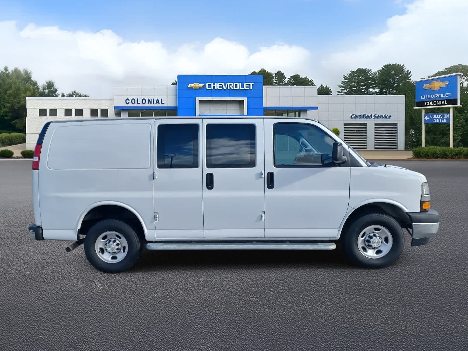 2023 Chevrolet Express Cargo 2500 WT
