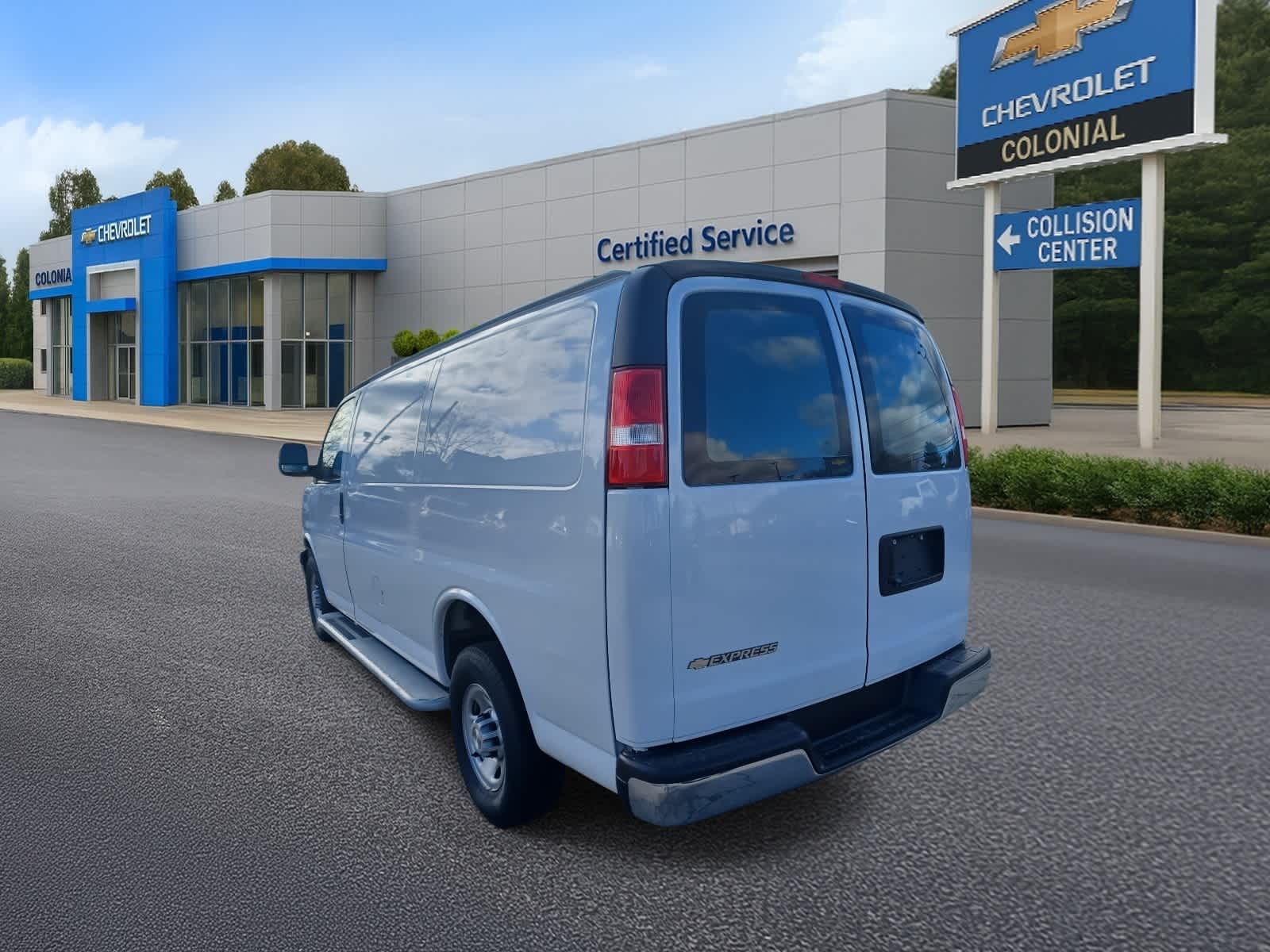 2023 Chevrolet Express Cargo 2500 WT