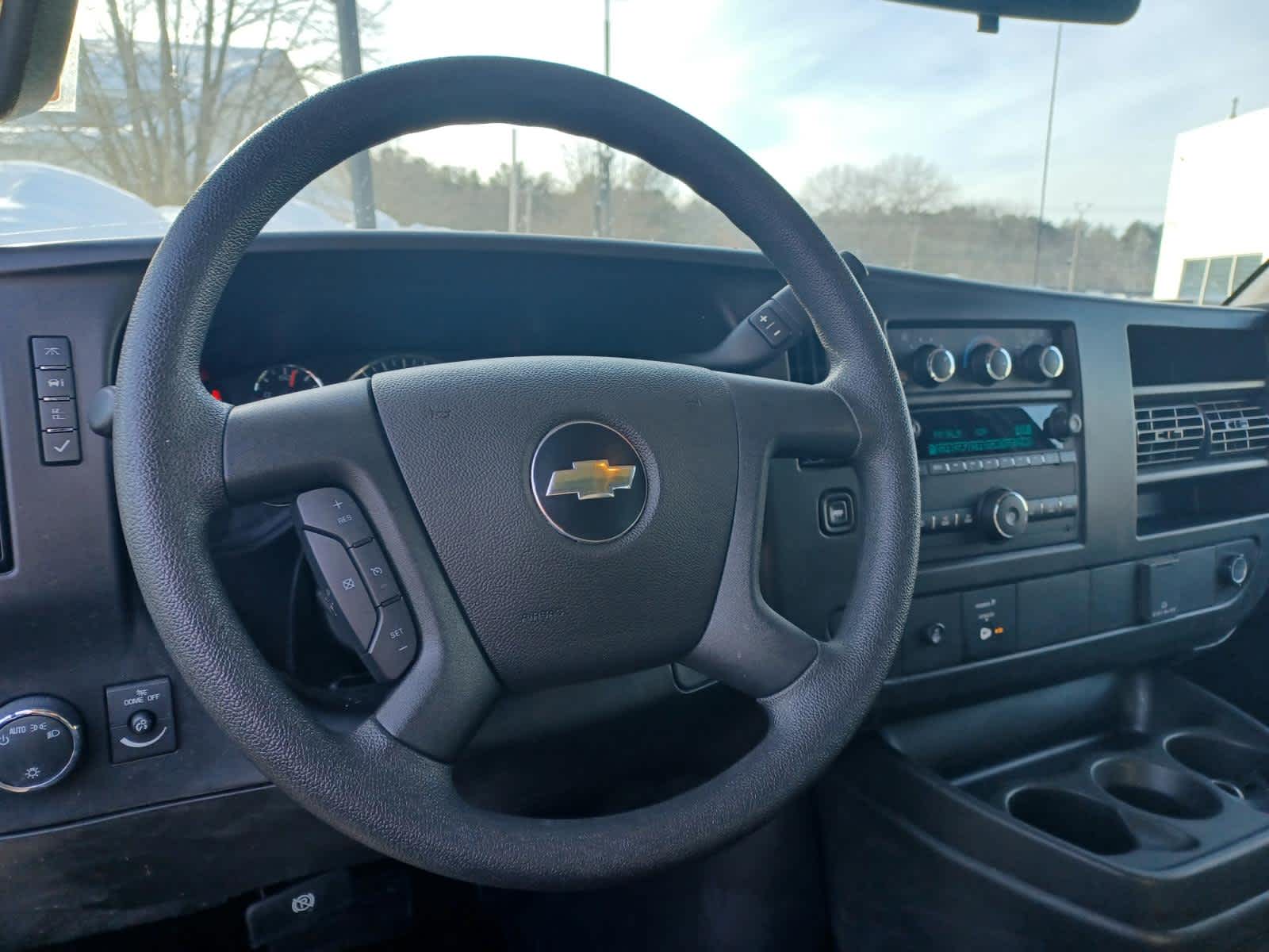 2024 Chevrolet Express Cargo 2500 WT