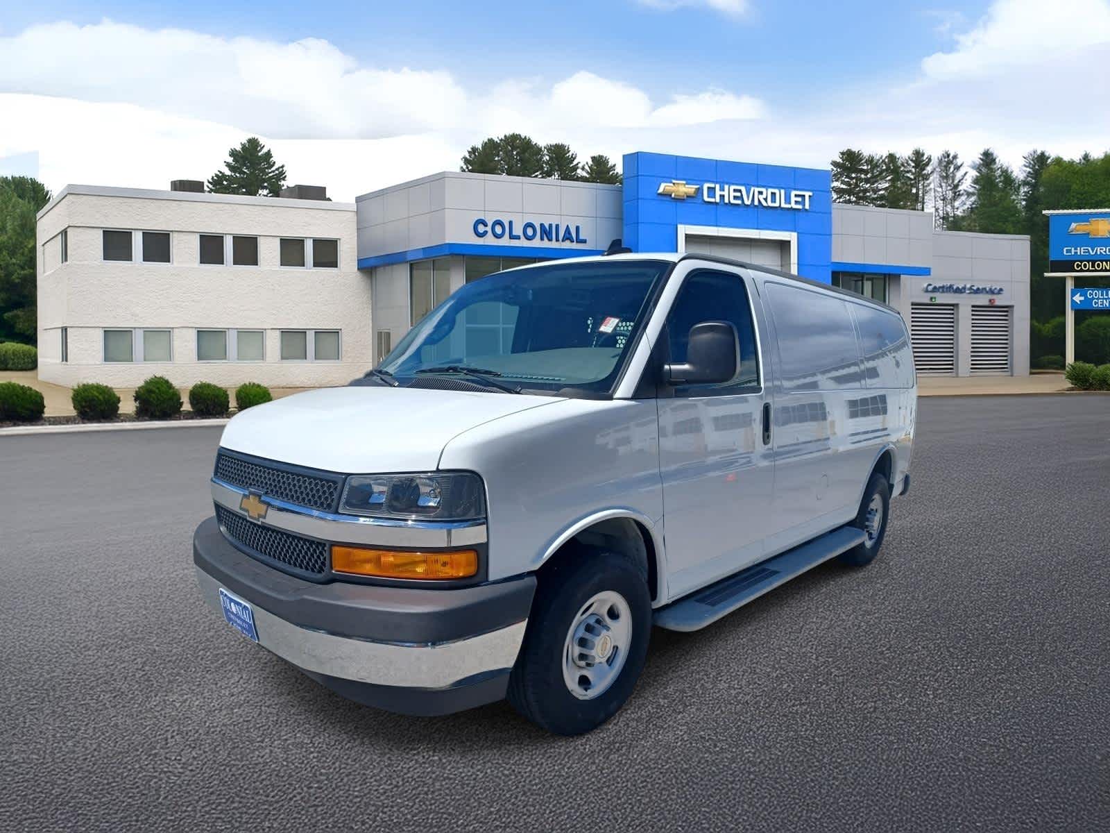 2024 Chevrolet Express Cargo 2500 WT