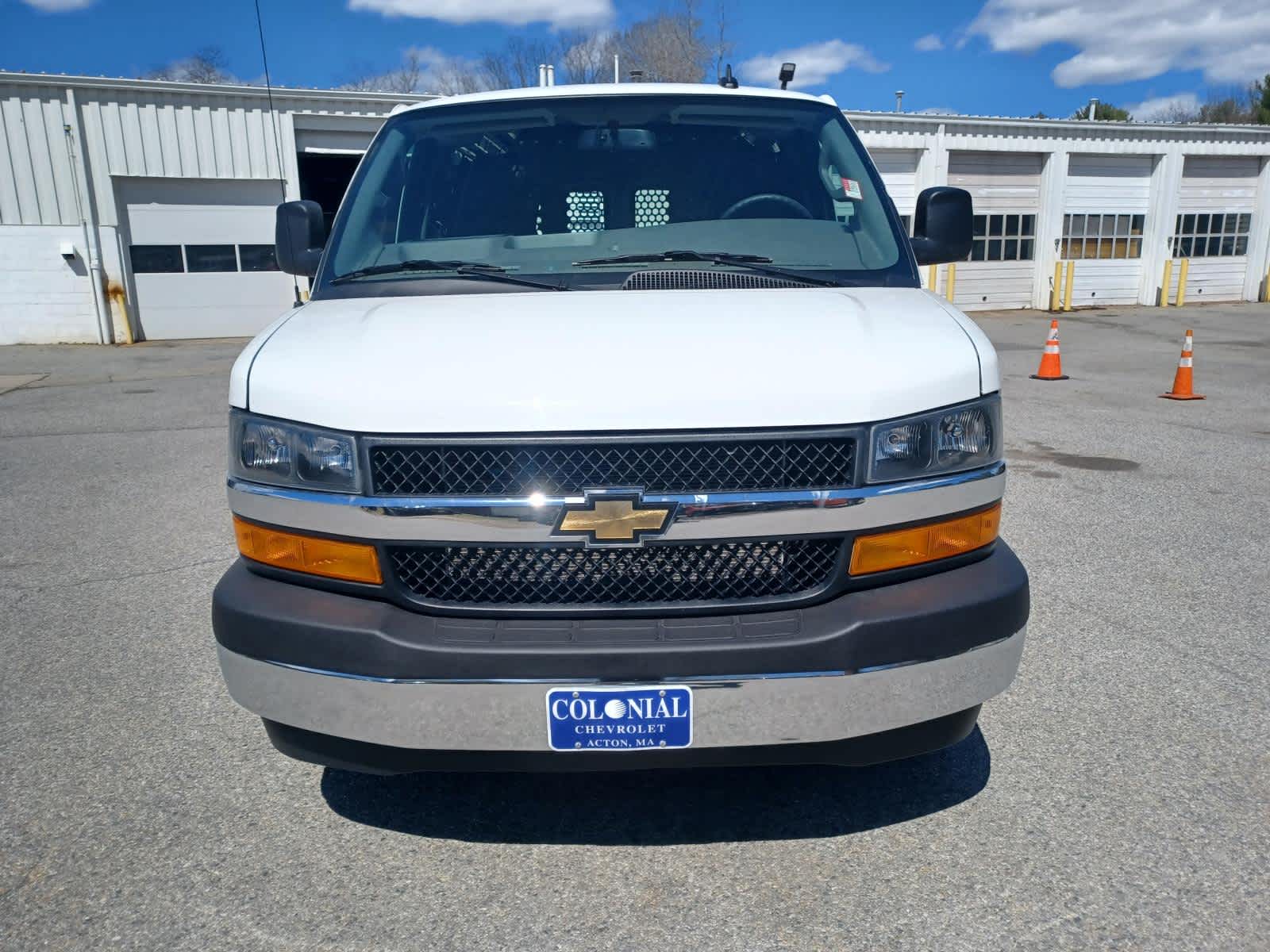 2024 Chevrolet Express Cargo 2500 WT