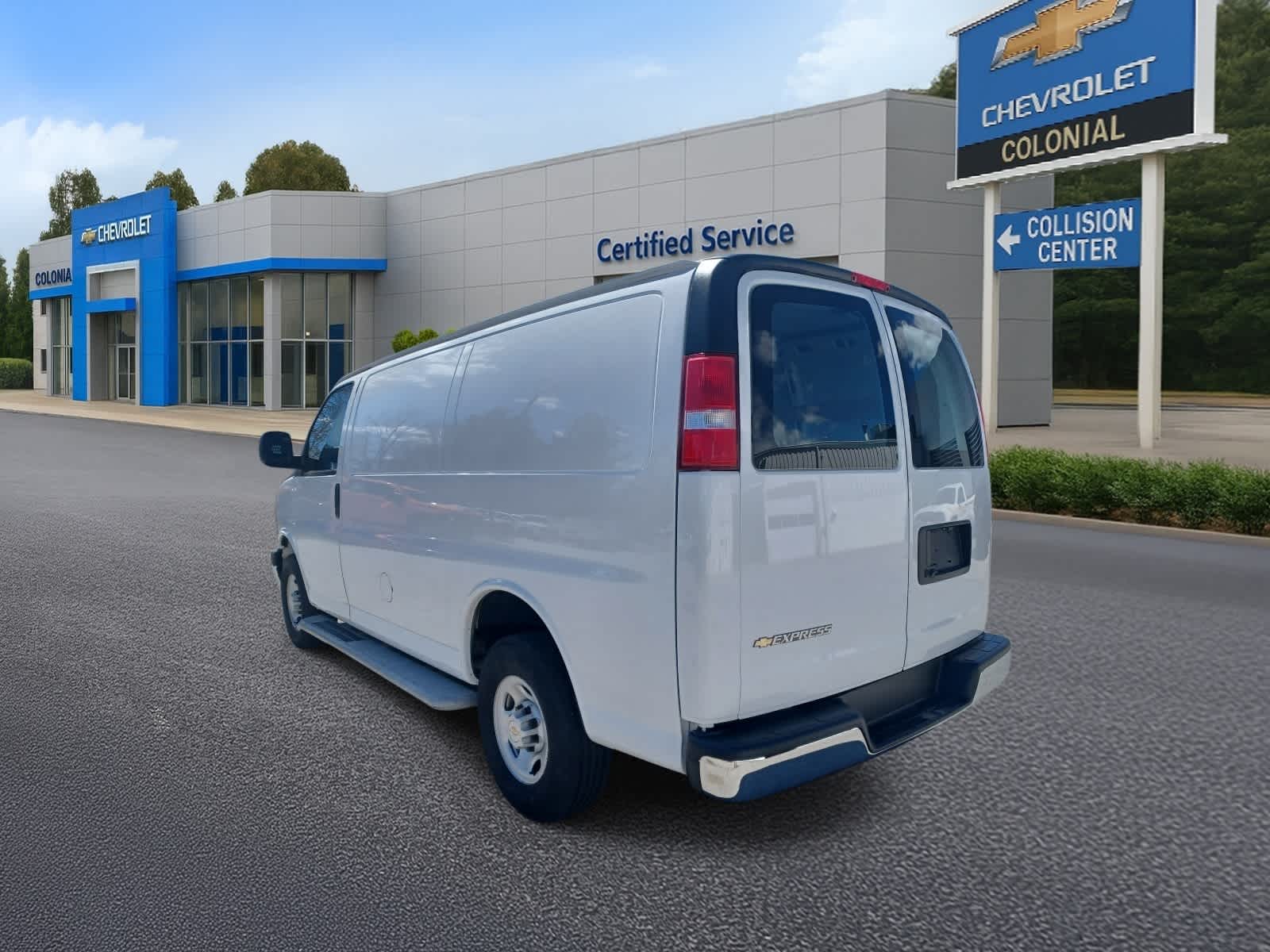 2024 Chevrolet Express Cargo 2500 WT