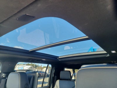 2022 GMC Yukon XL SLT