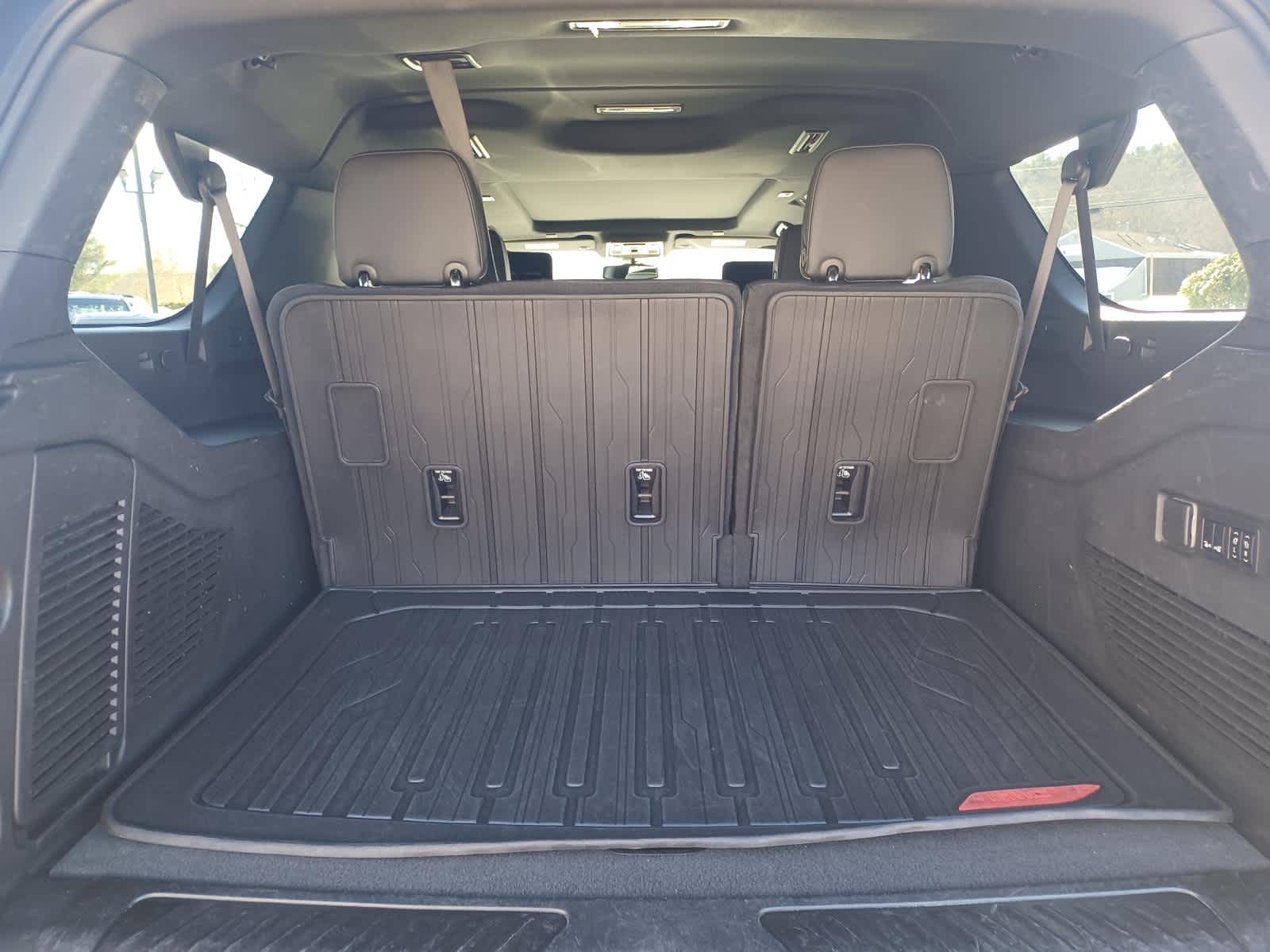 2022 GMC Yukon XL SLT