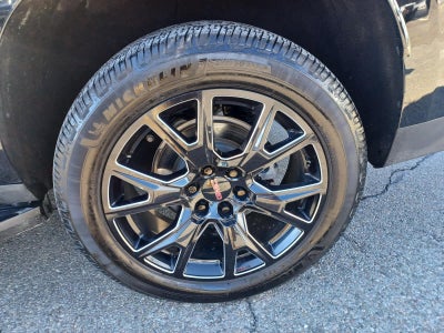 2022 GMC Yukon XL SLT