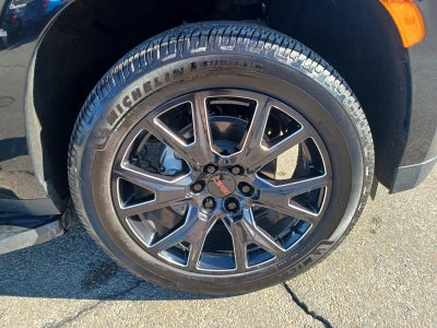 2022 GMC Yukon XL SLT