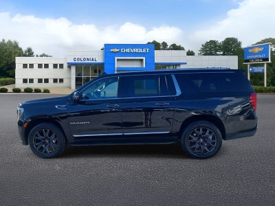 2022 GMC Yukon XL SLT