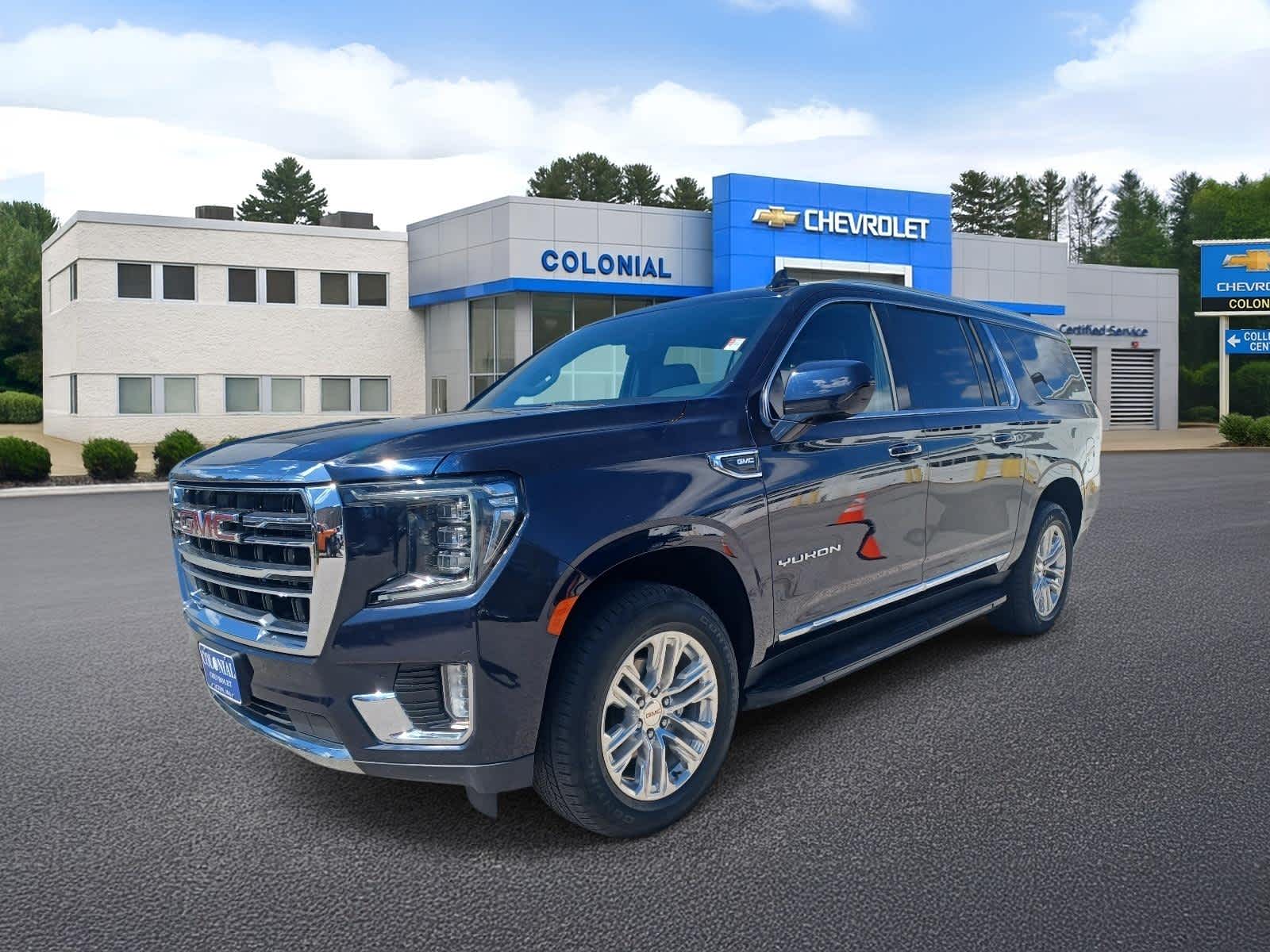 2023 GMC Yukon XL SLT