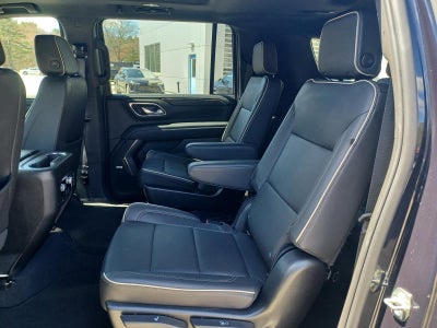 2023 GMC Yukon XL SLT