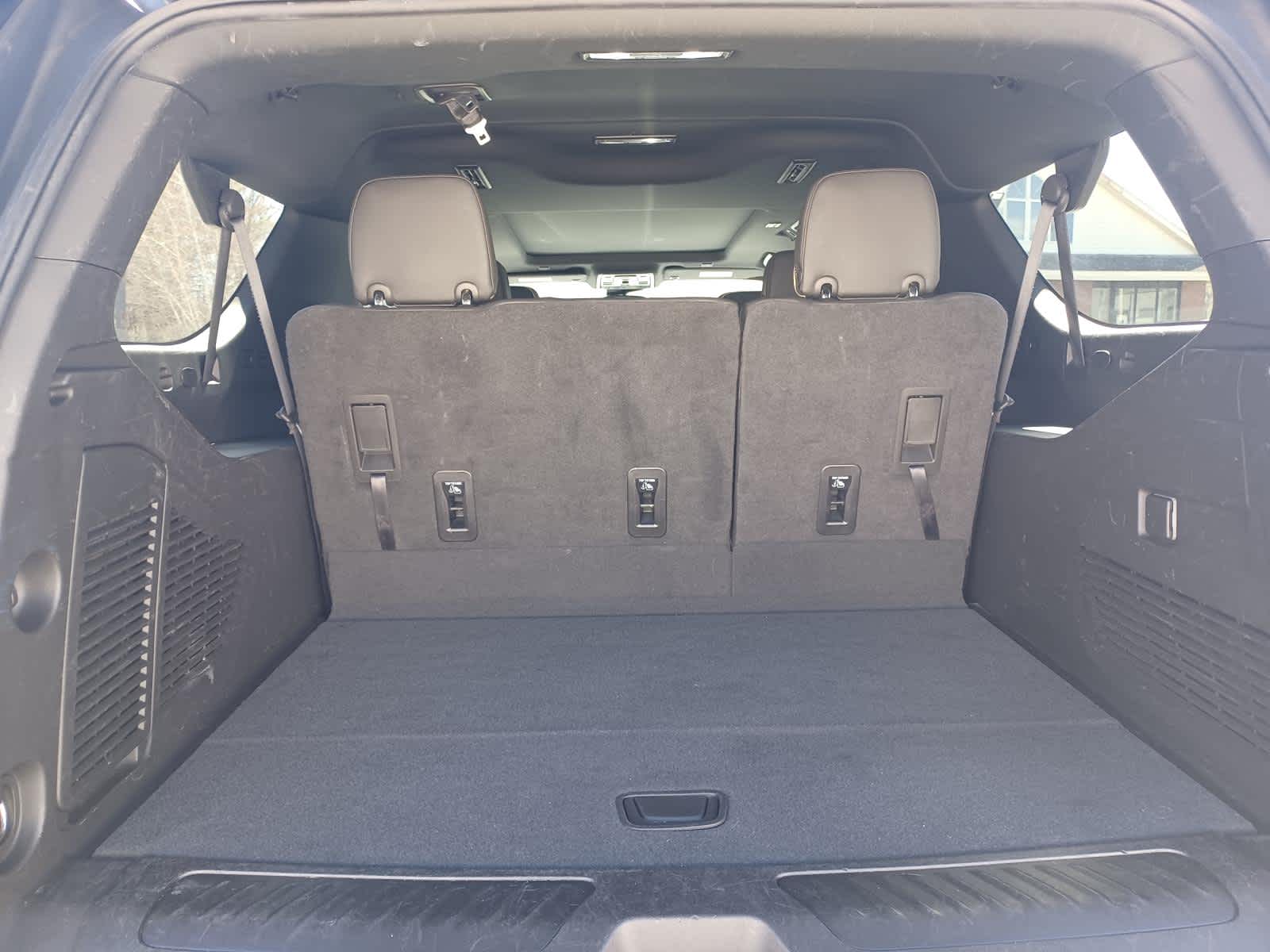 2023 GMC Yukon XL SLT