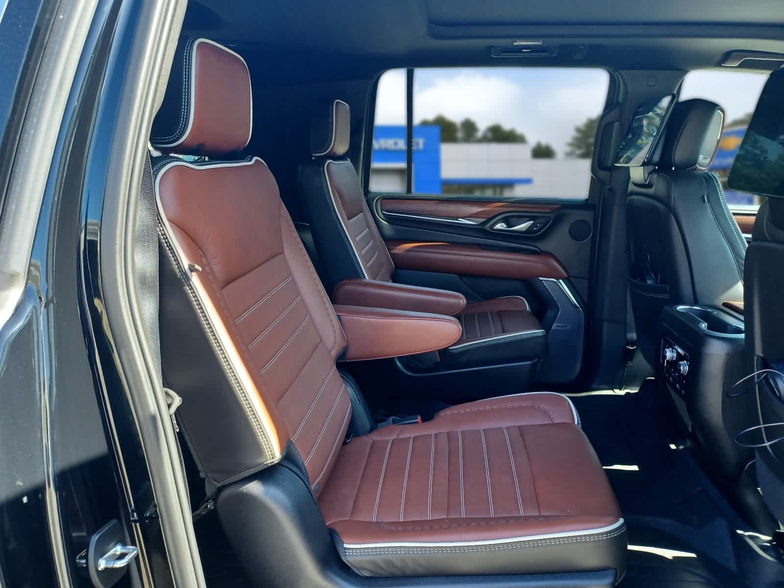 2024 GMC Yukon XL Denali Ultimate - Photo 26
