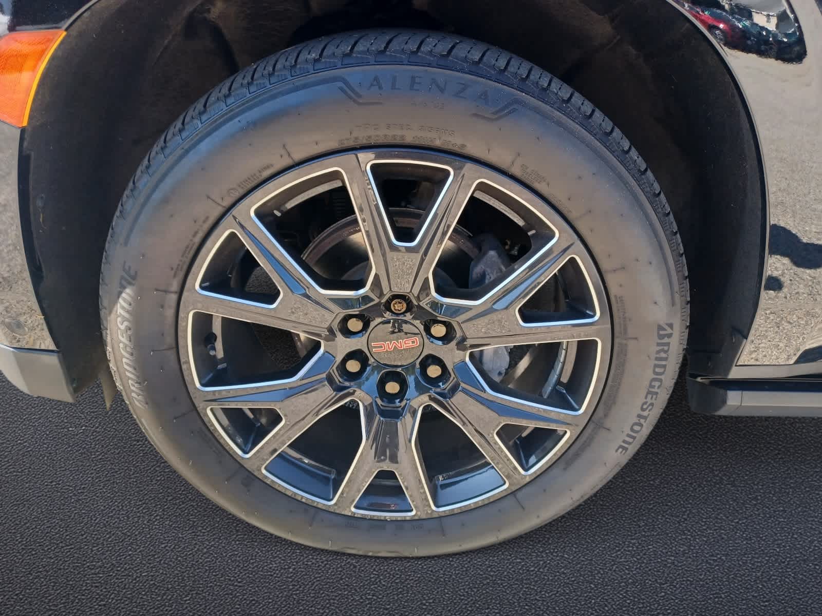 2024 GMC Yukon XL Denali Ultimate - Photo 29