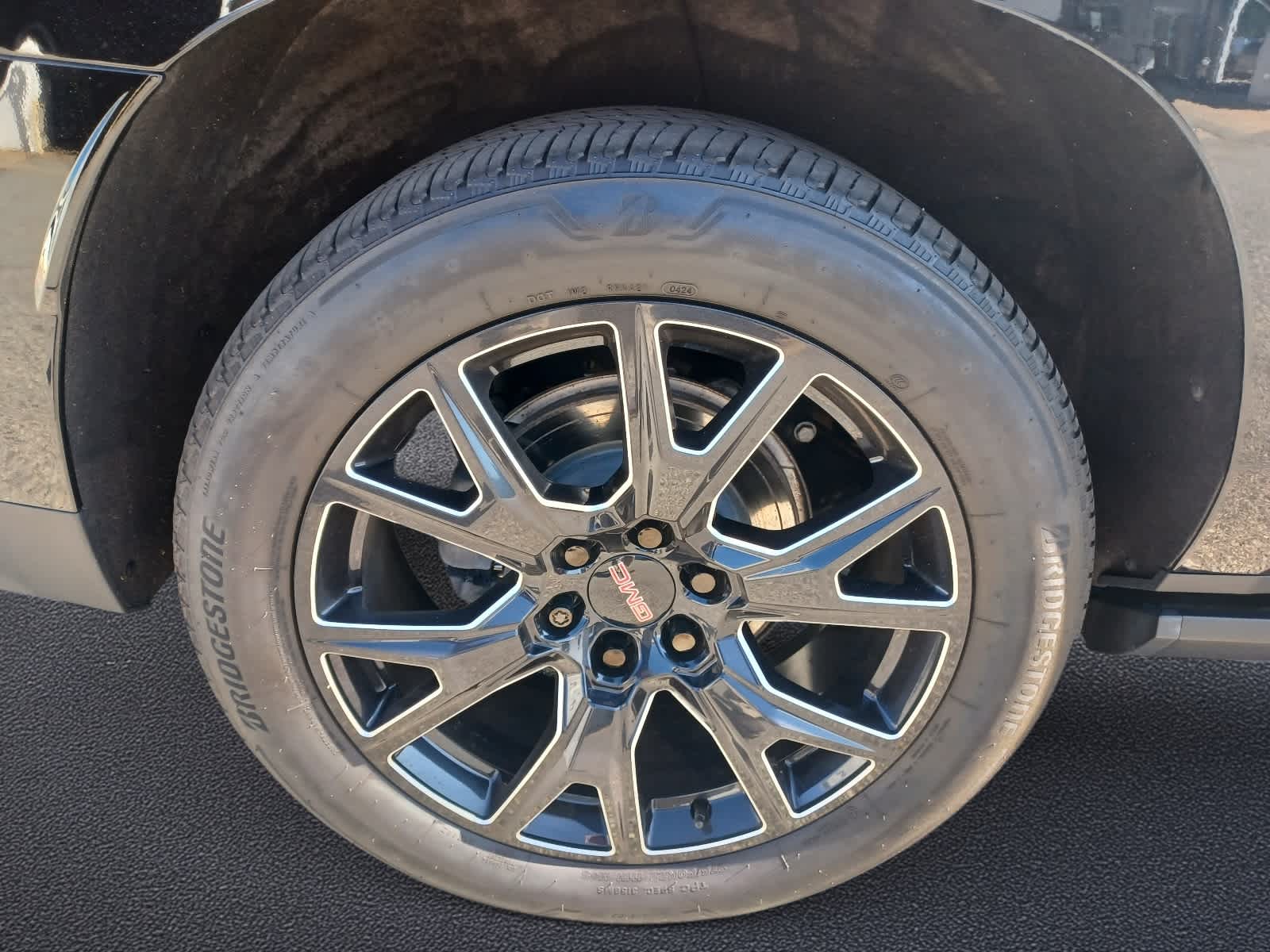 2024 GMC Yukon XL Denali Ultimate - Photo 31